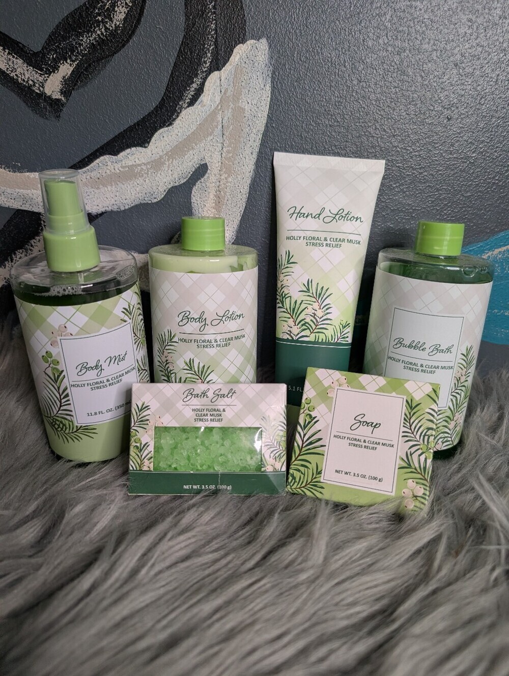 Holly Floral & Clear Musk Stress Relief Women's Bath & Body Set 6 Pieces